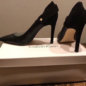 Gently used  Pumps